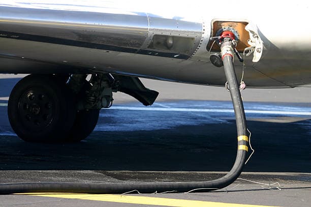 Jet fuel Supply and logistics (1)